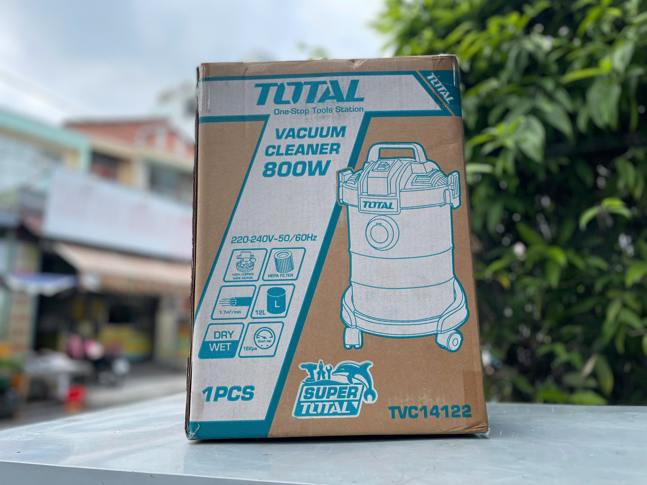 Máy Hút, thổi Bụi 12L Total TVC14122