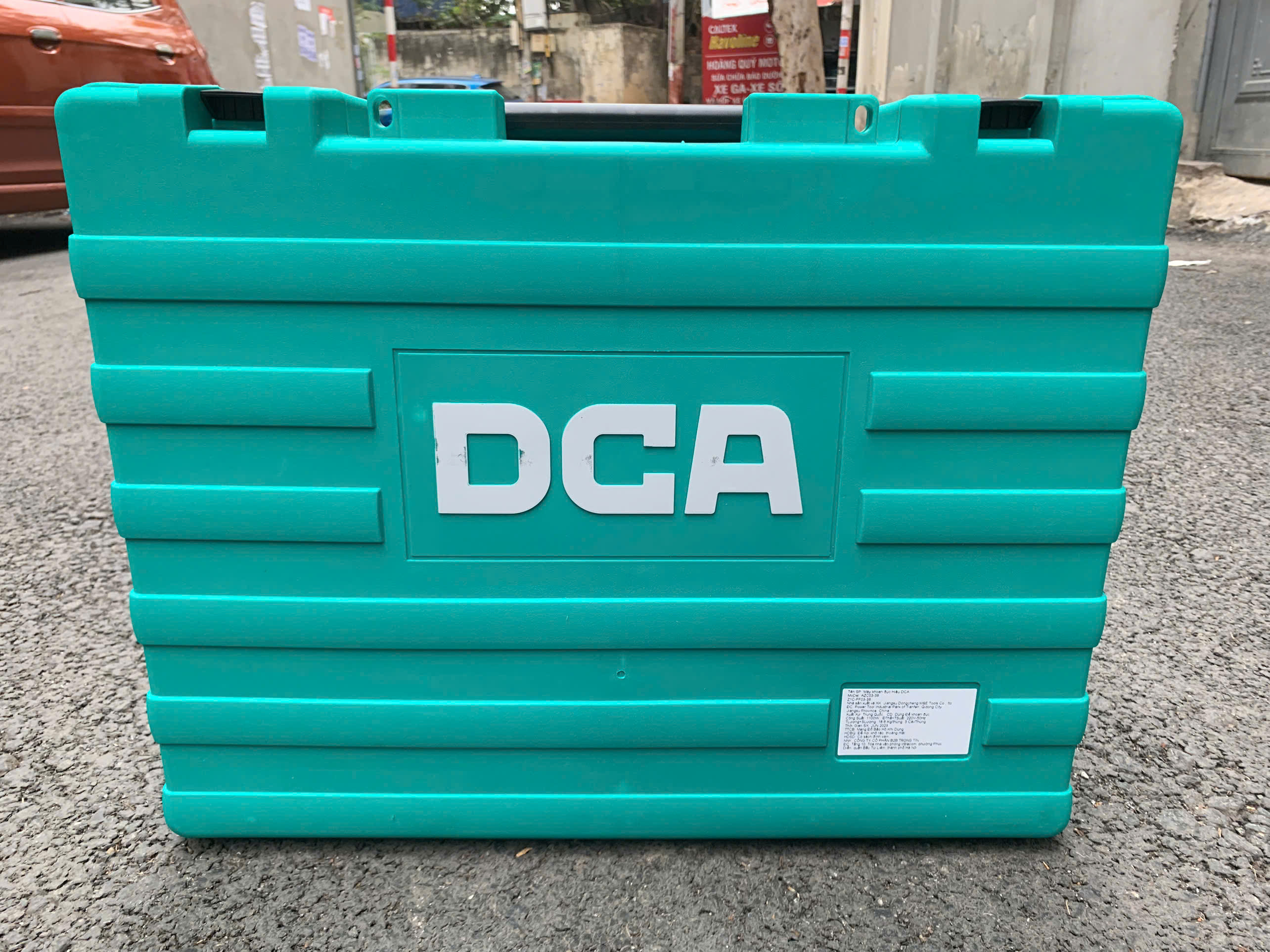 Máy khoan đục DCA AZC03-38, lự đập 7.9J, CS 1100W ( GIÁ XẢ KHO )