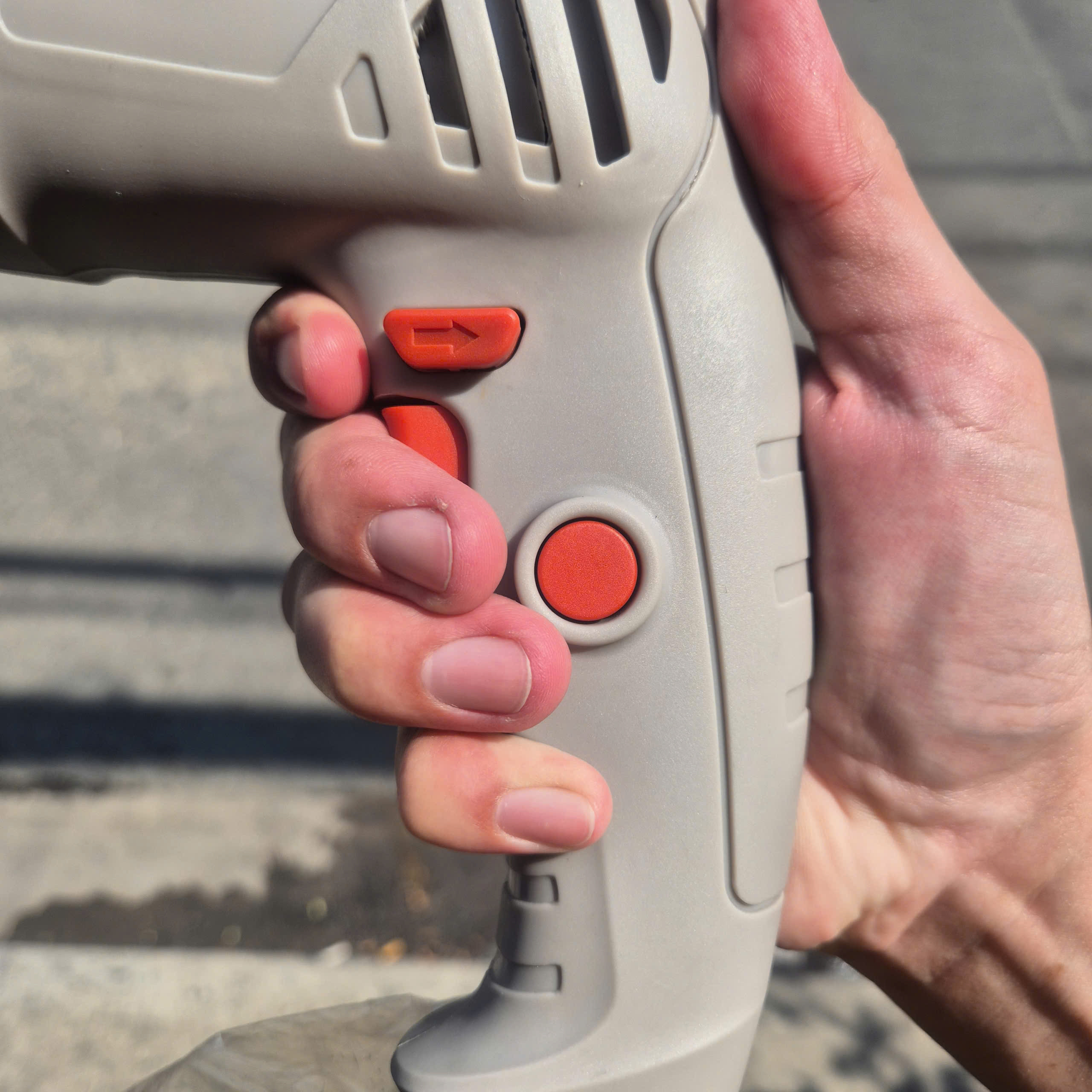 Máy khoan tường 600W Crown CT10065, 13mm