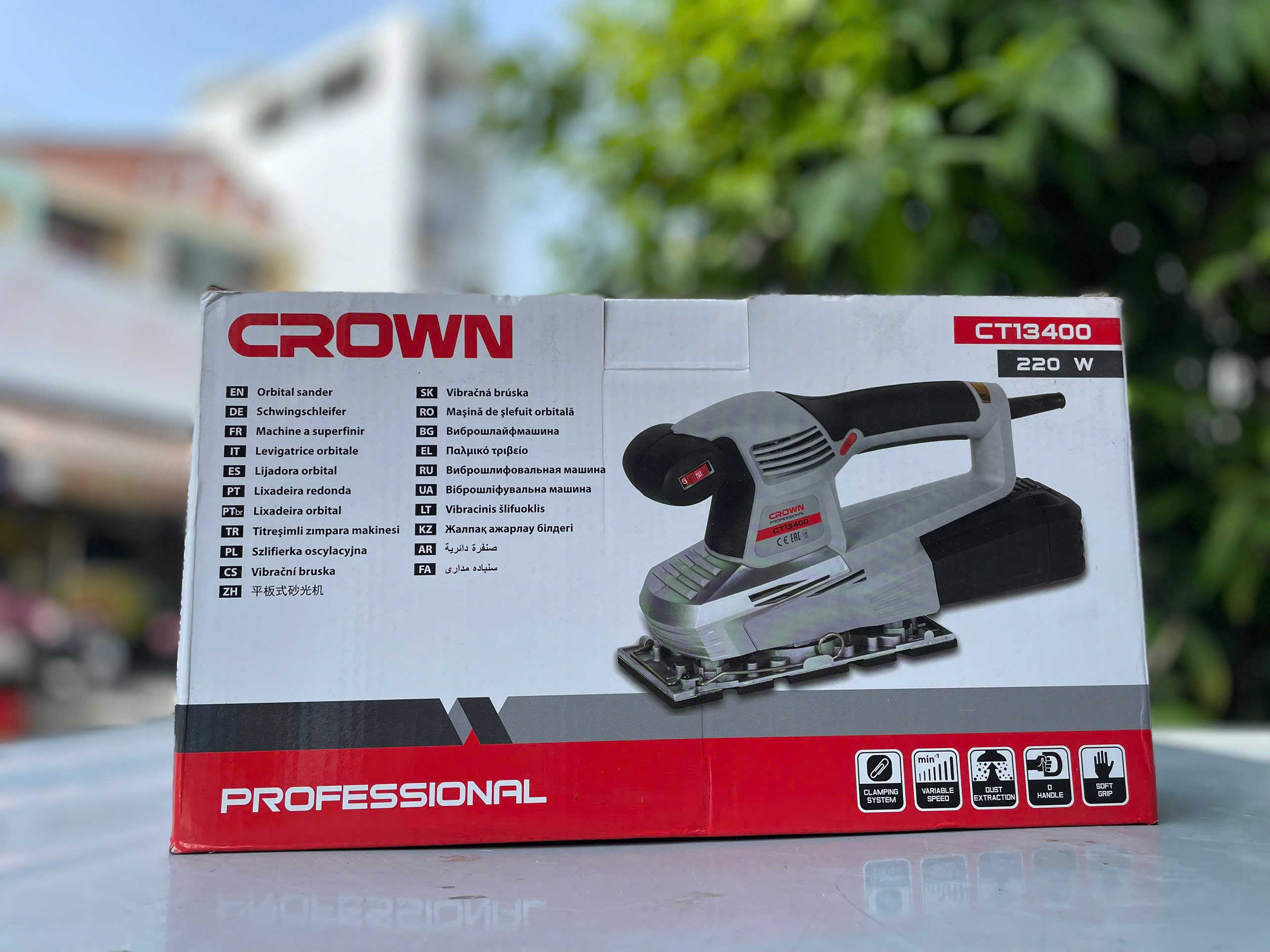 Máy chà nhám rung Crown CT 13400
