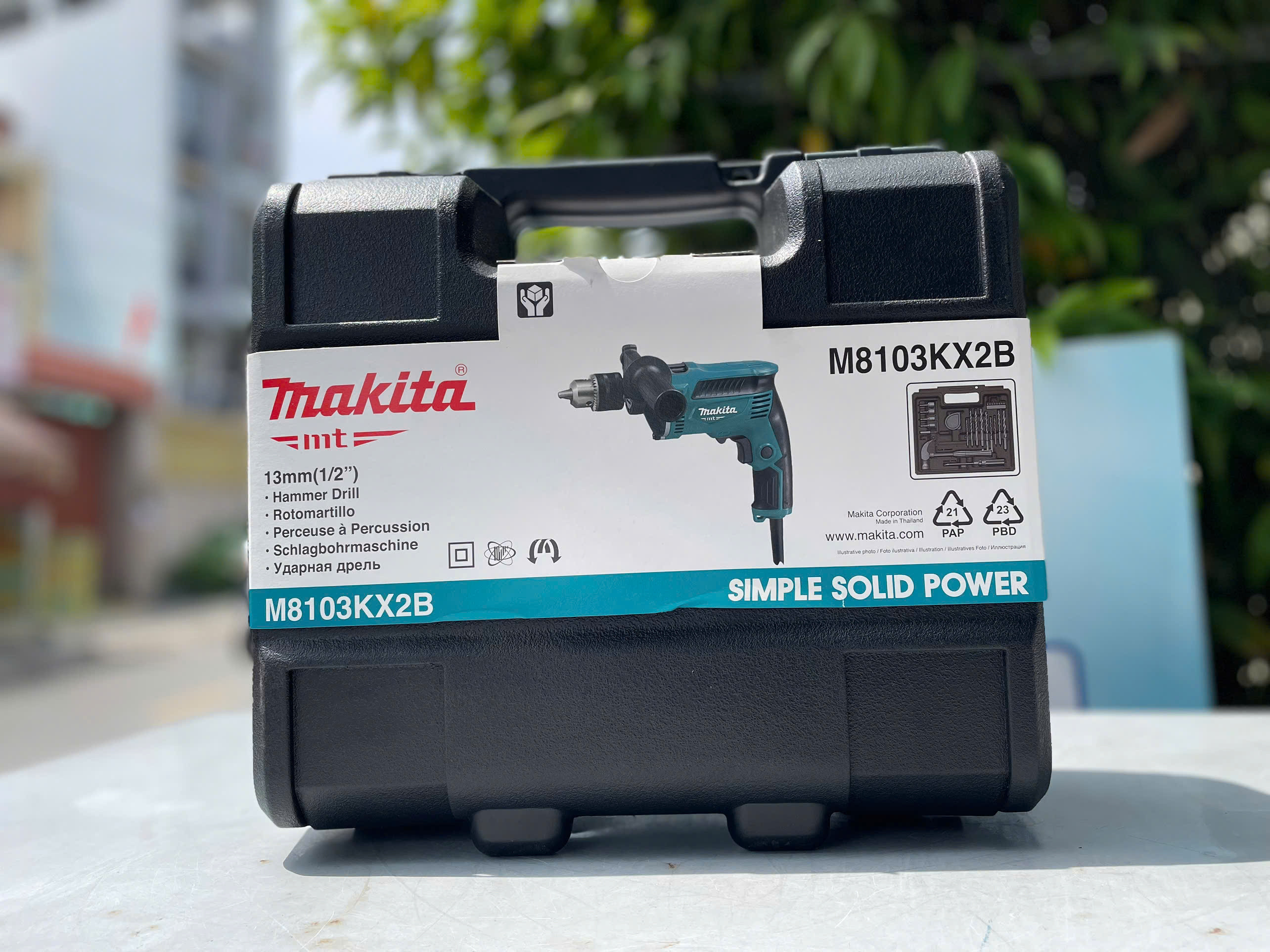 Máy khoan bê tông 13mm Makita M8103KX2B