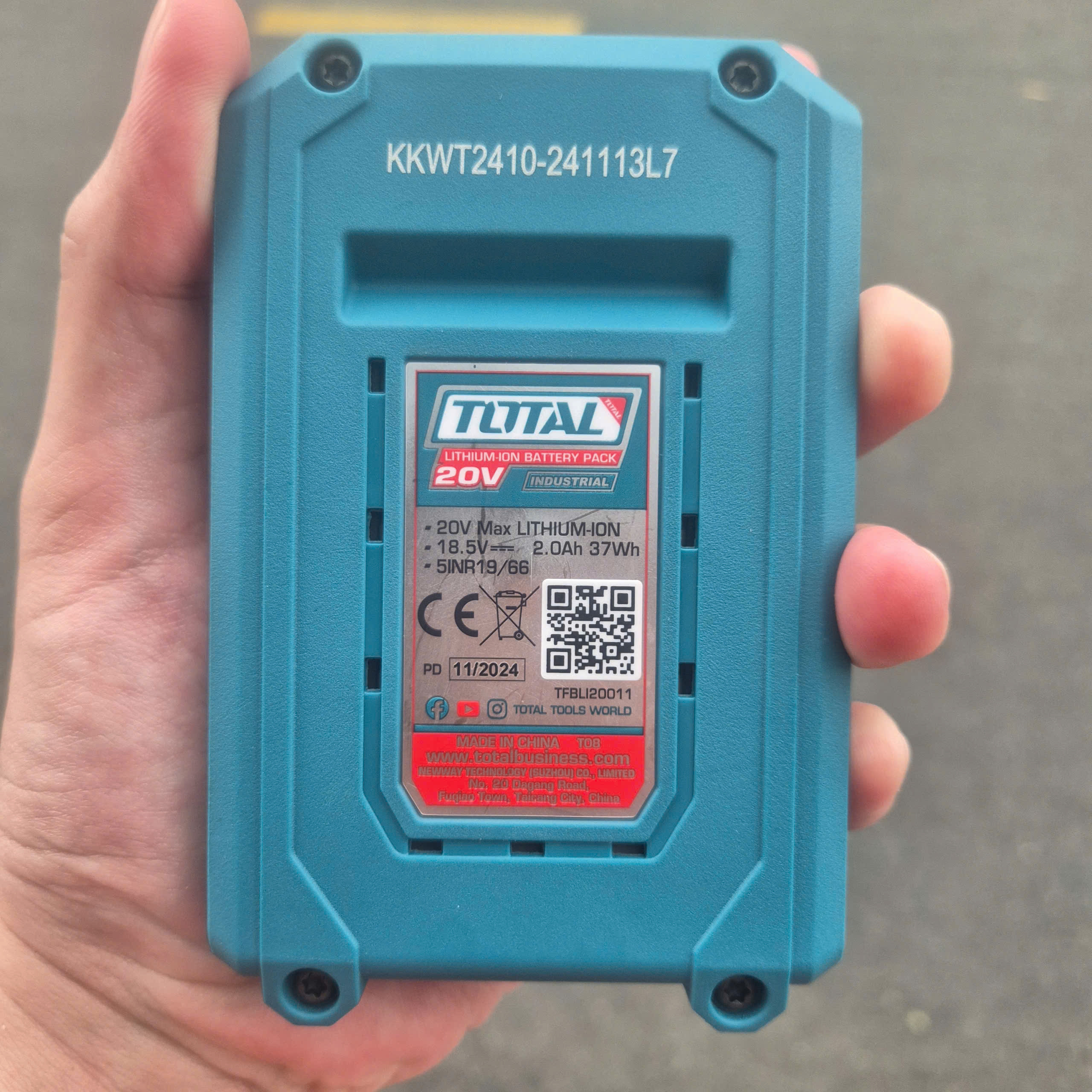 Pin Lithium-Ion P20S TOTAL TFBLI20011 20V/2Ah