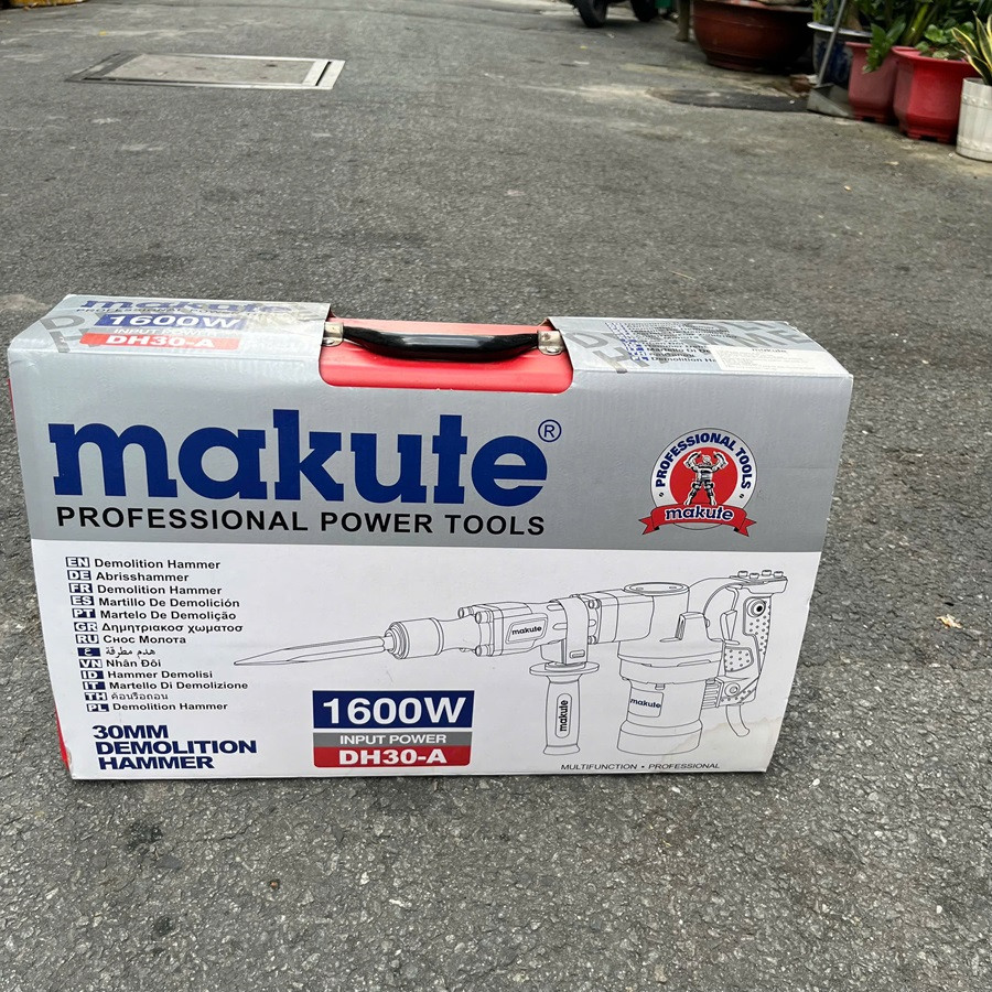 Máy đục bê tông 17 Ly  MAKUTE  1600W DH30A