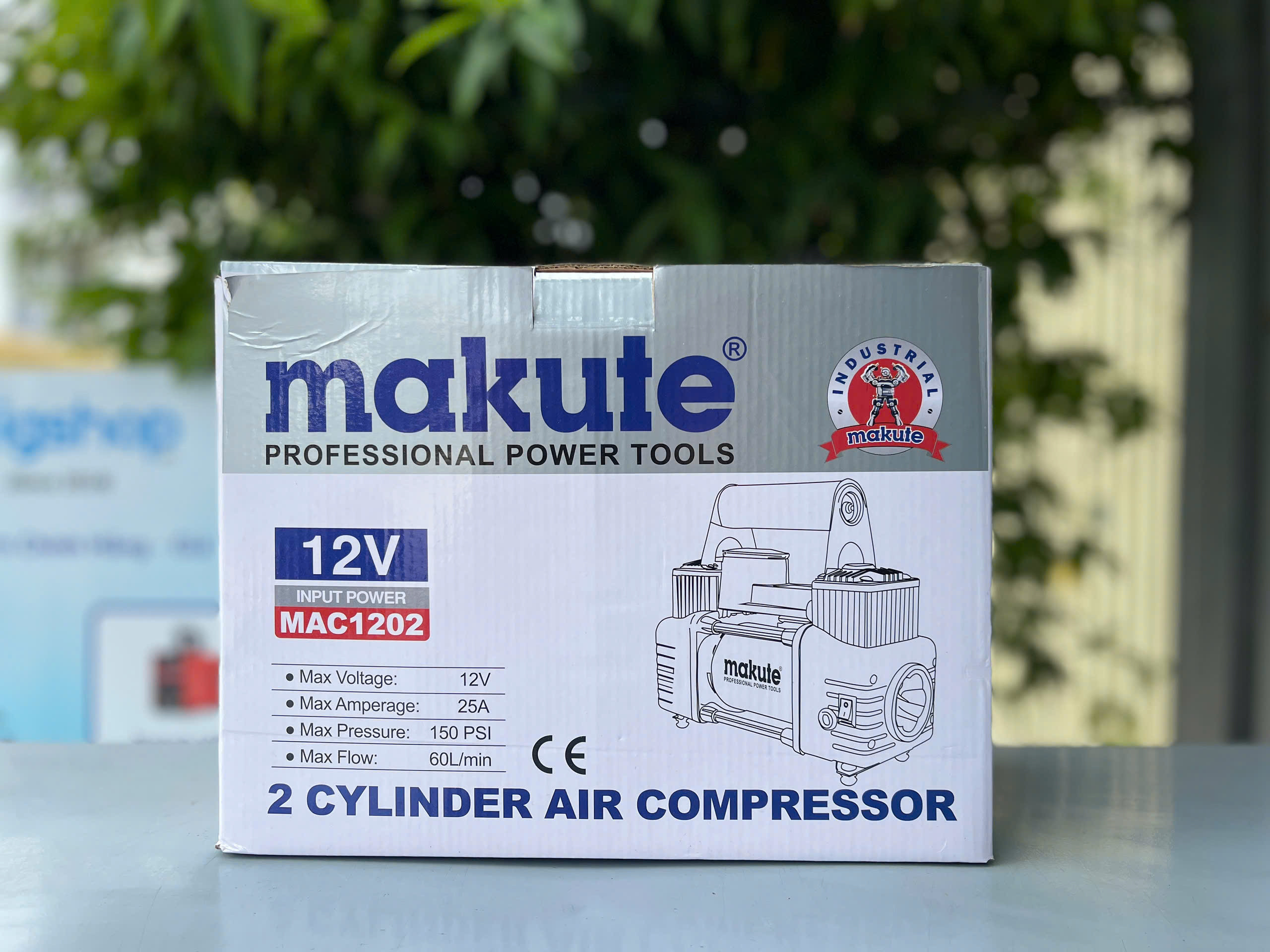 Bơm lốp xe hơi Makute, 2 xi lanh MAC1202