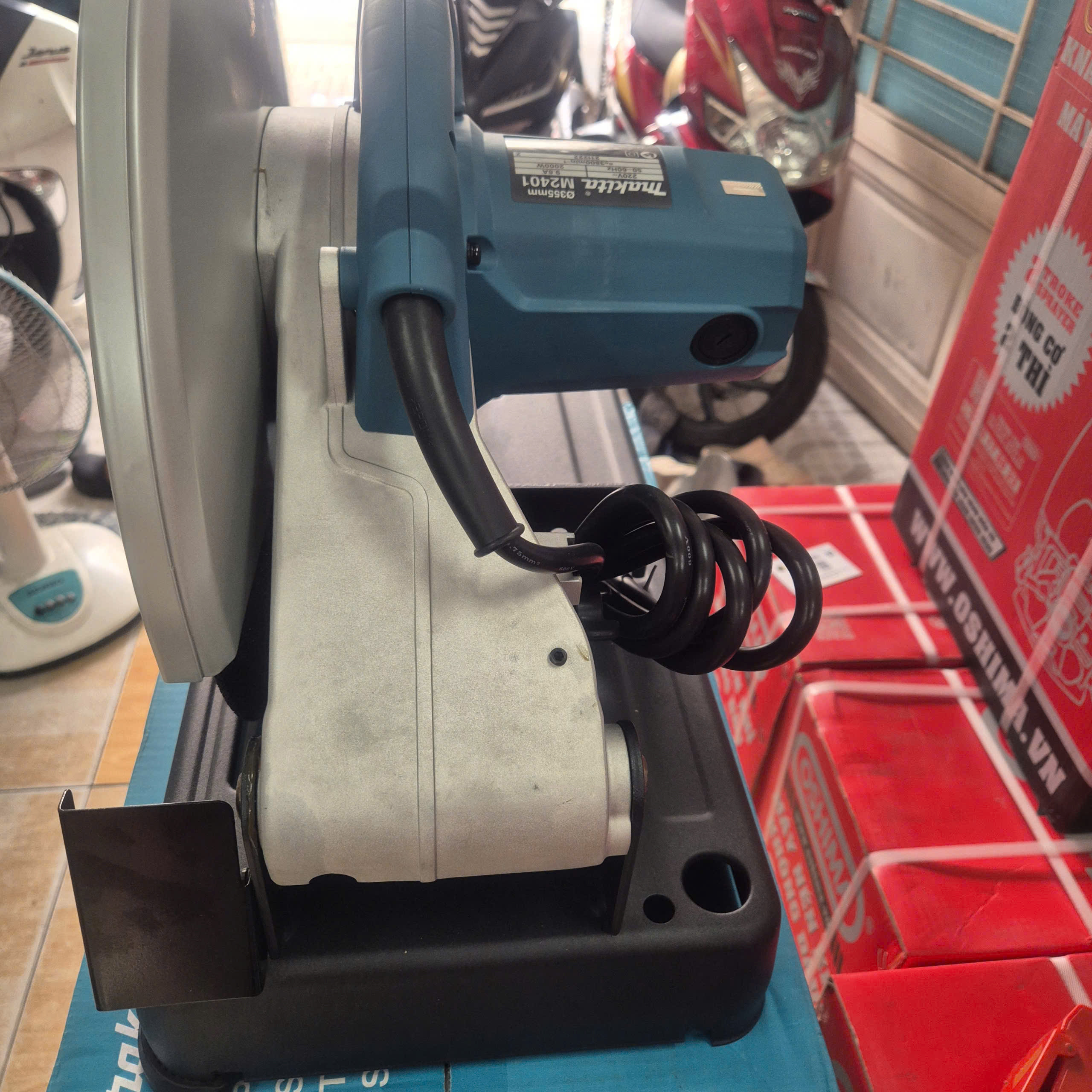 Máy cắt sắt bàn MAKITA M2401B (355mm)