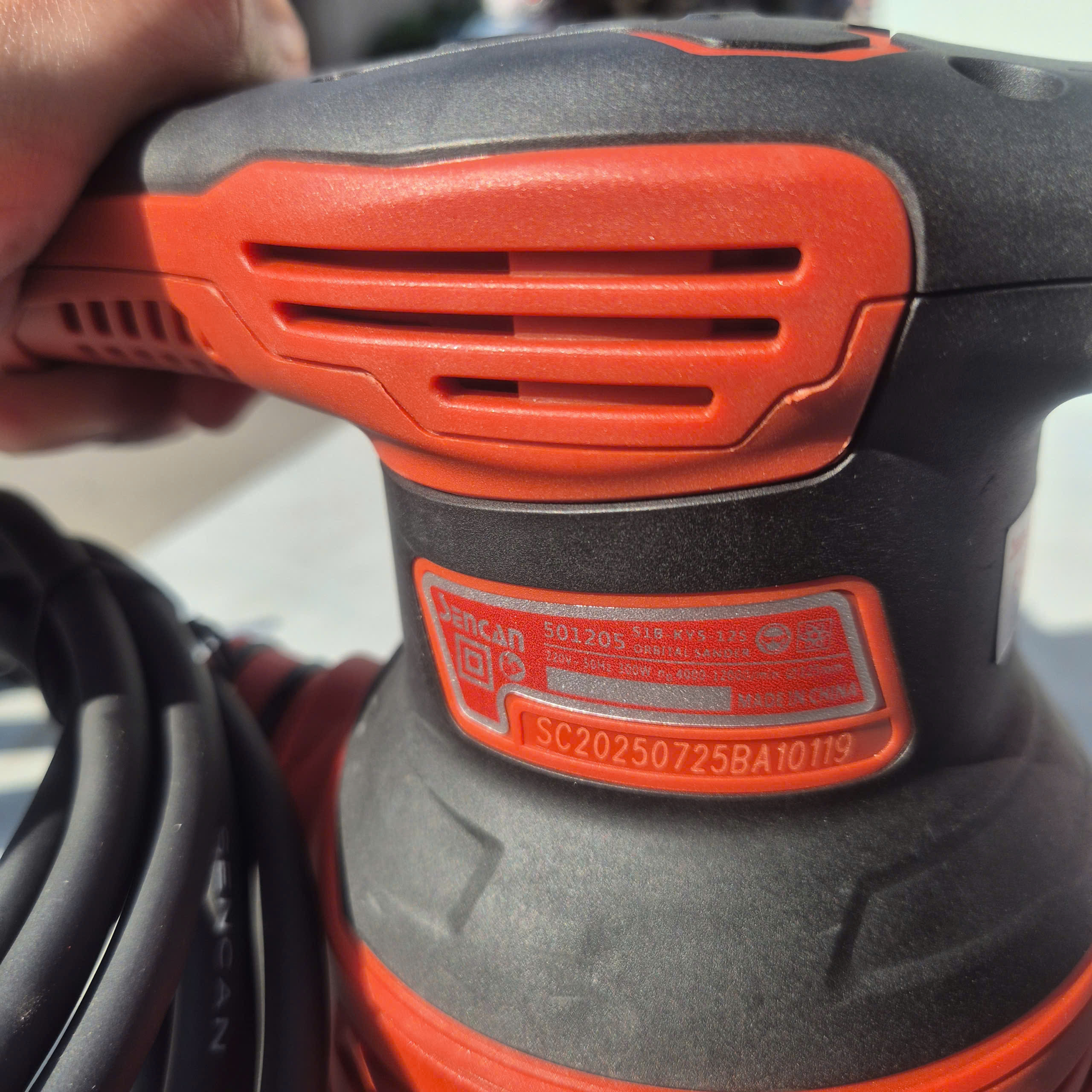 Máy chà nhám rung tròn SENCAN 501205, 125mm