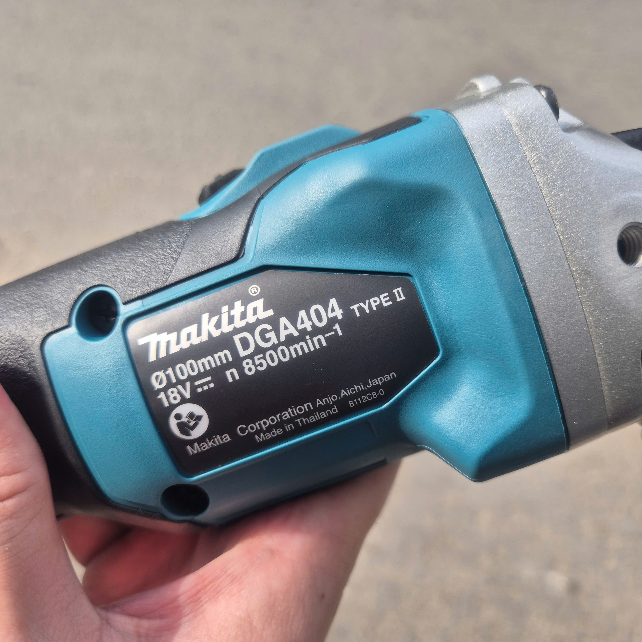 Máy mài góc dùng pin 18V MAKITA DGA404Z / DGA404RTJ2 (Đĩa 100mm)