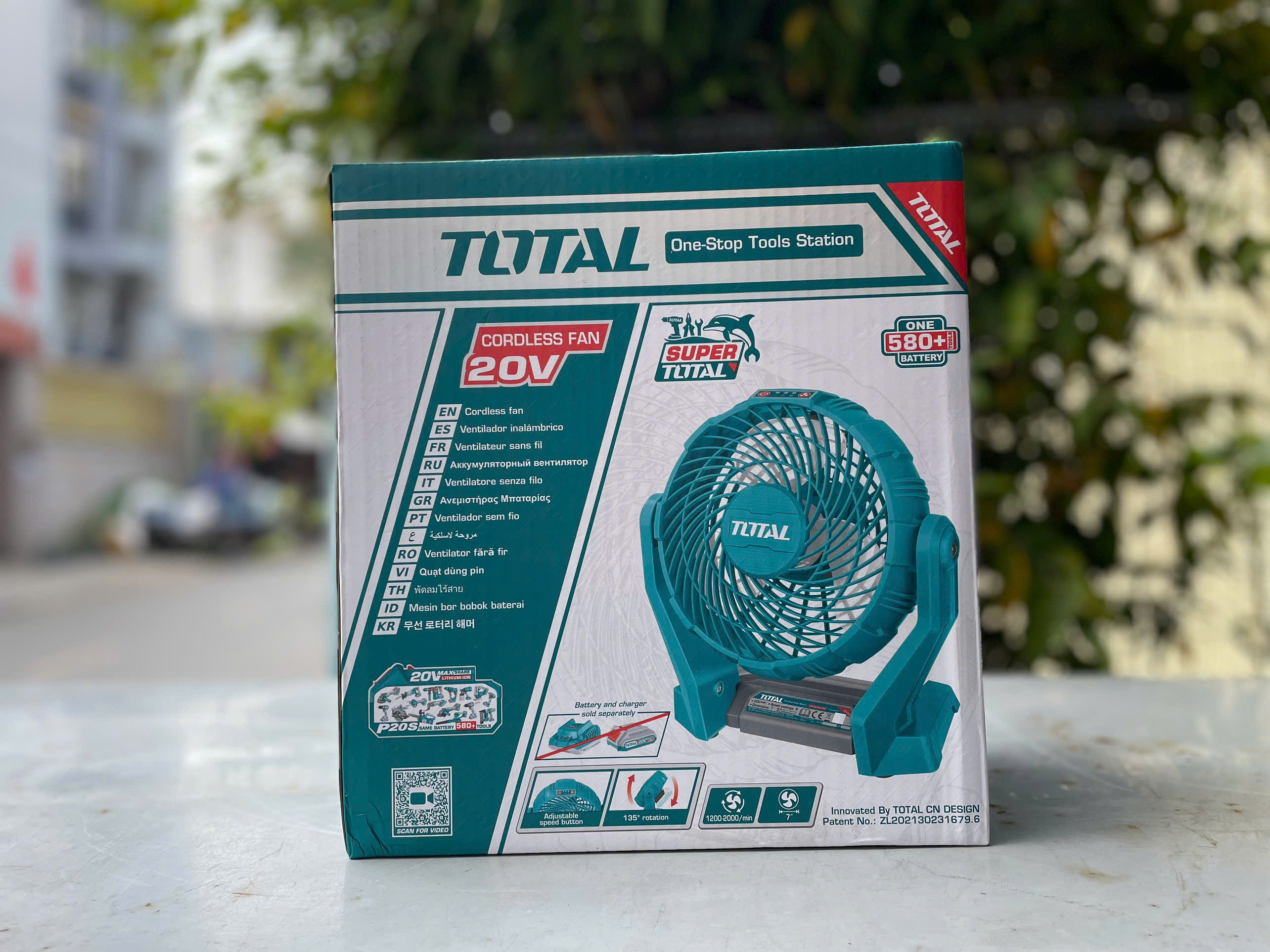 Quạt máy dùng pin 20V Total TFALI2007