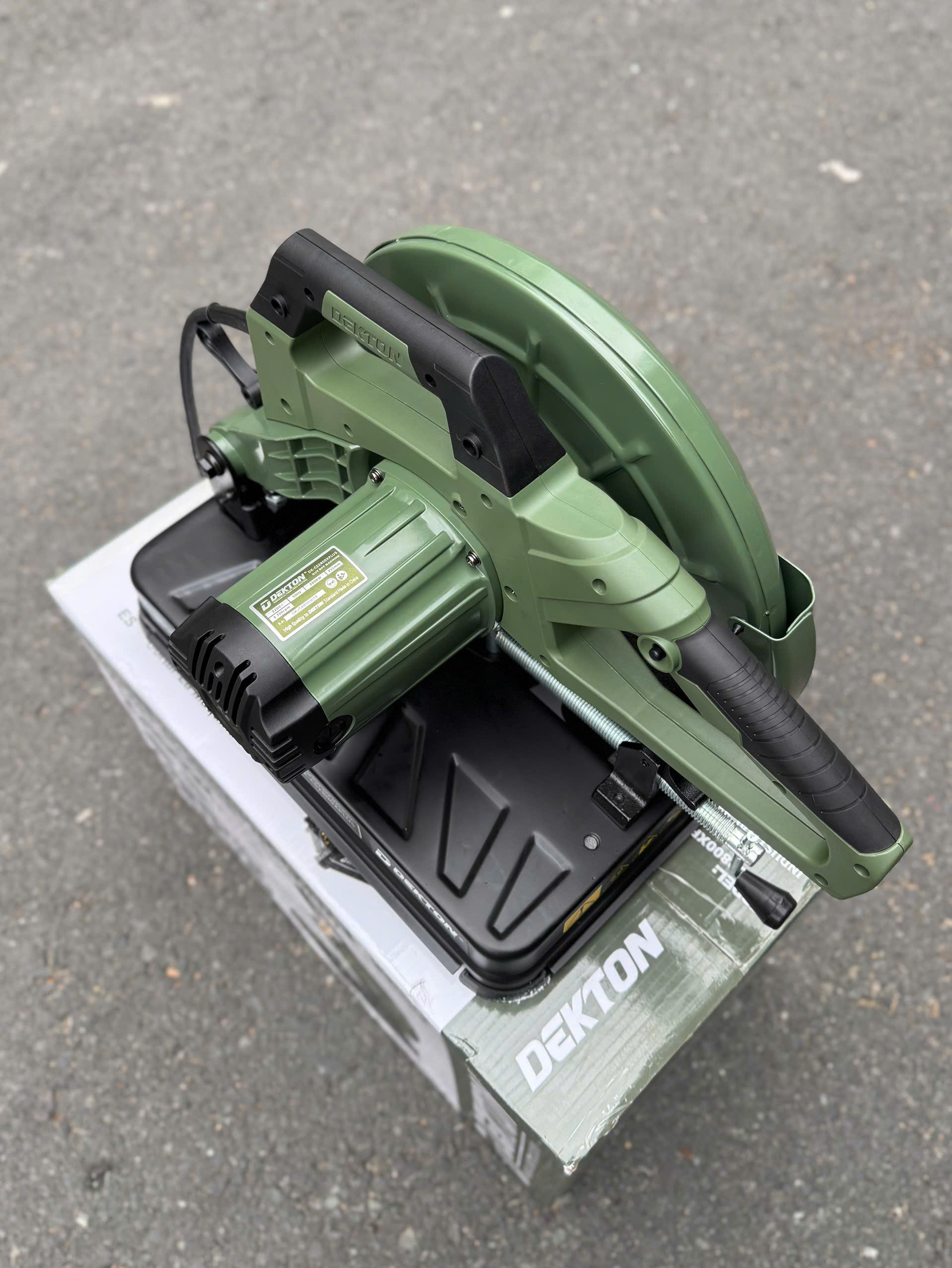 Máy Cắt Sắt Dekton DK-CS2800XPLUS 2800W