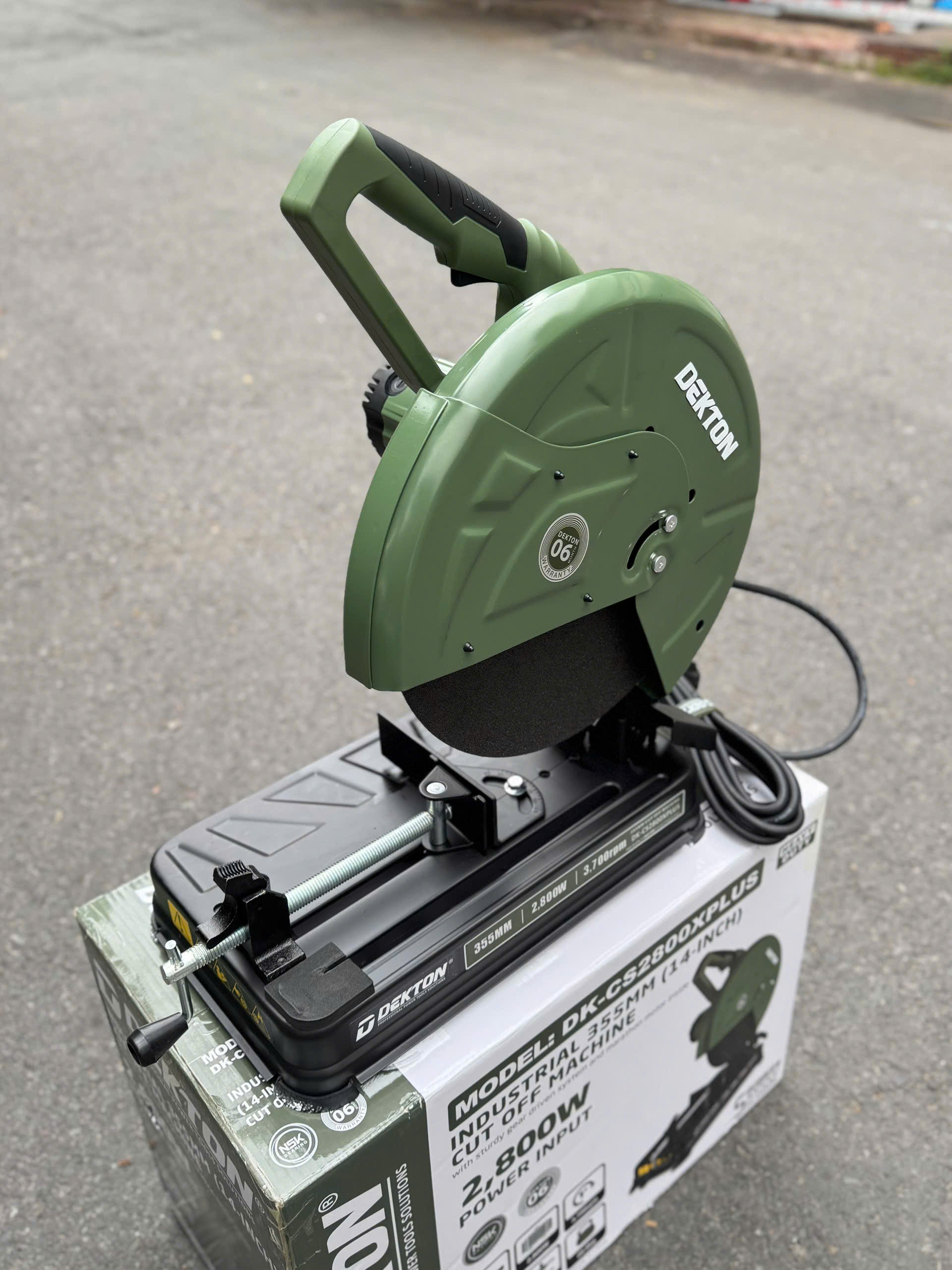 Máy Cắt Sắt Dekton DK-CS2800XPLUS 2800W