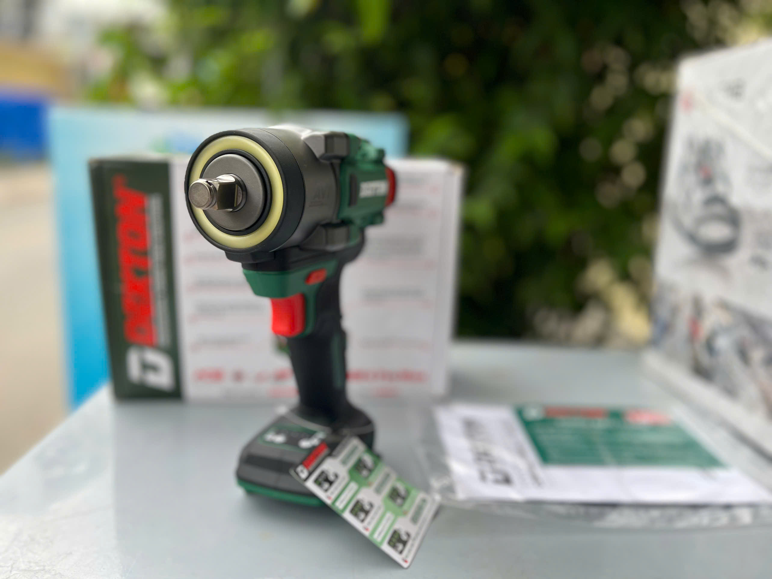   Thân máy khoan bu lông dùng pin 21V Dekton M21-IW850PROMAX