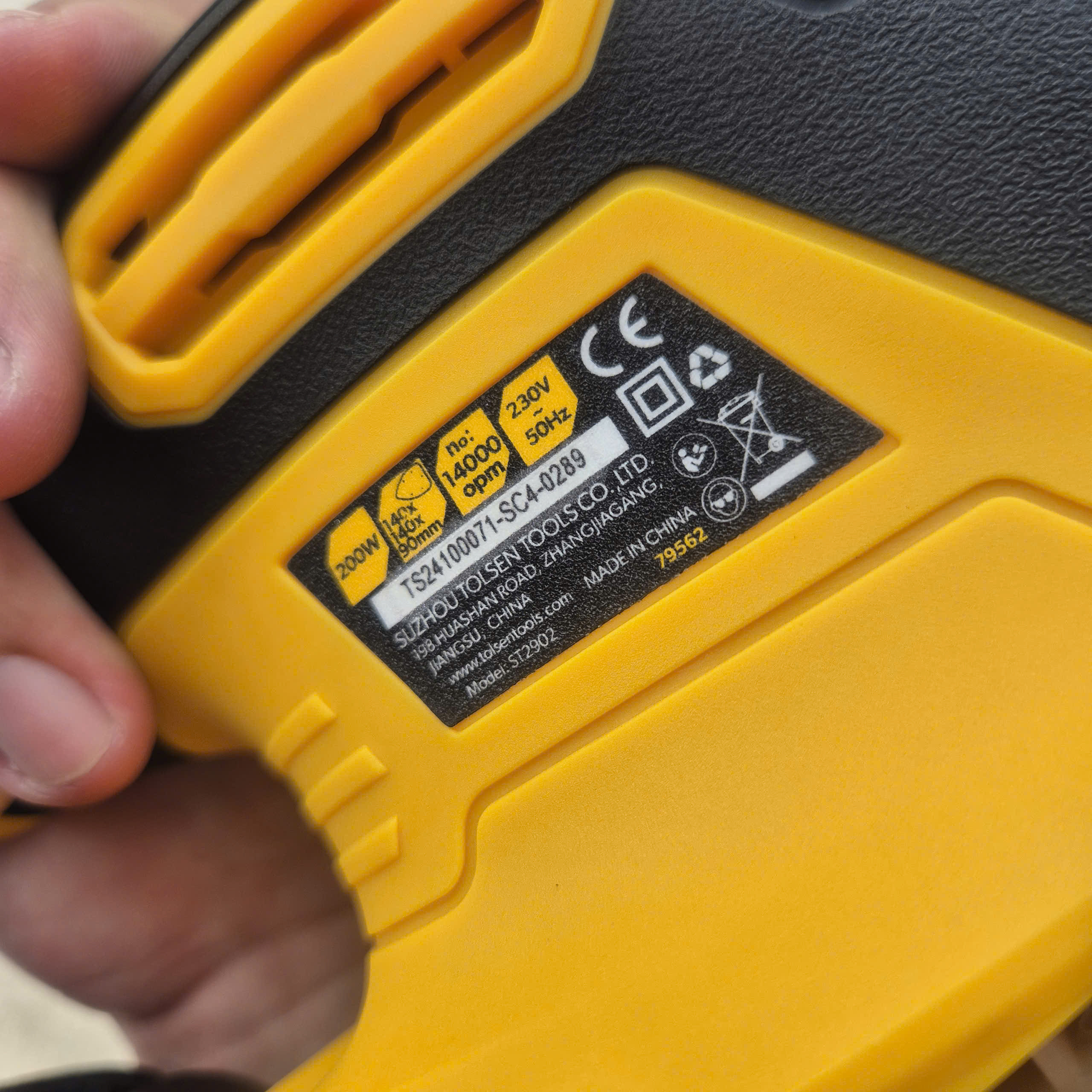 Máy chà nhám tam giác TOLSEN 79562 (Công suất 200W)