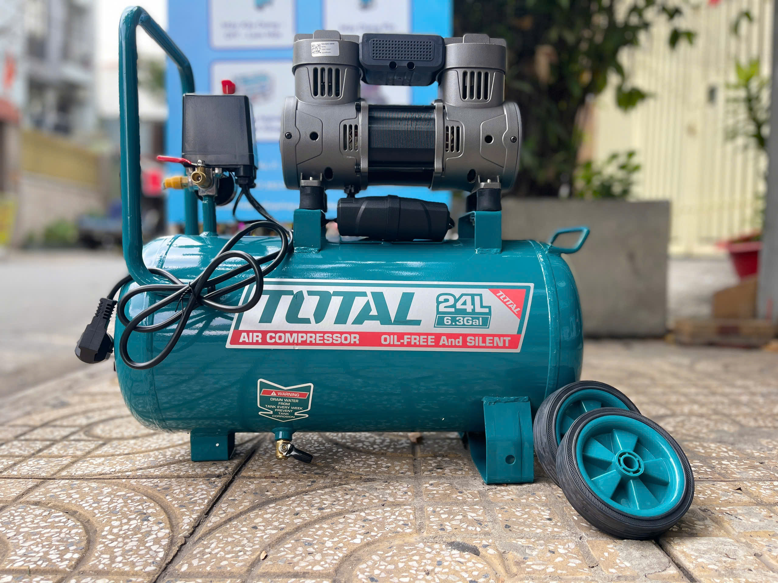 Máy nén khí không dầu Total TCS1110242T, 24L, CS 1100W