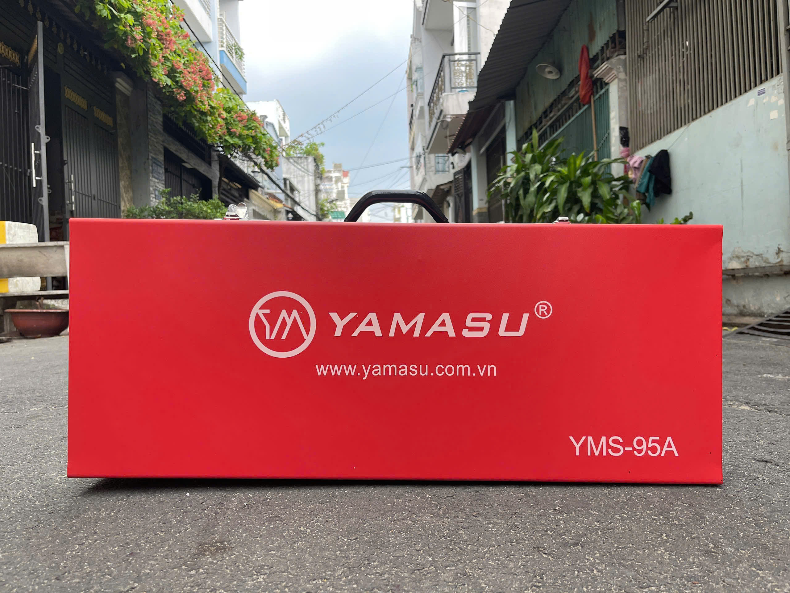 Máy đục phá bê tông Yamasu YMS-95A