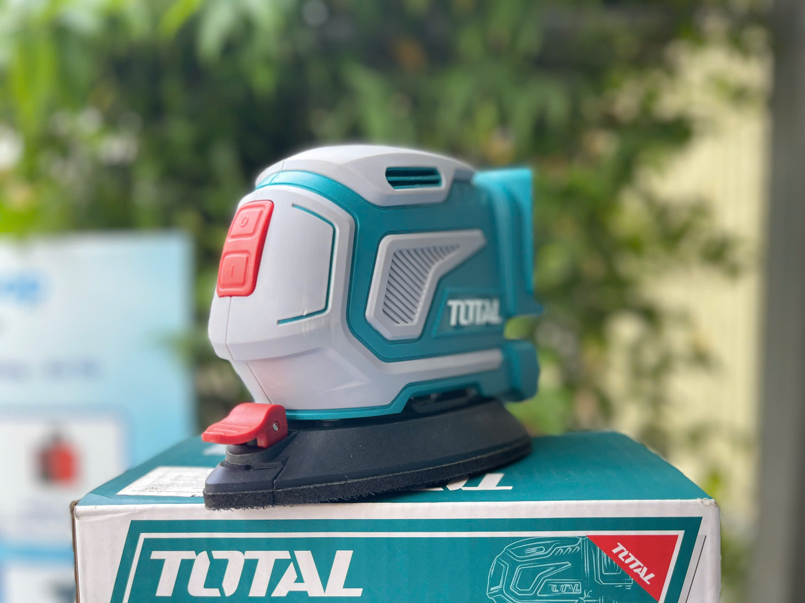 Máy chà nhám dùng pin 125mm Total TDSLI2051 20V