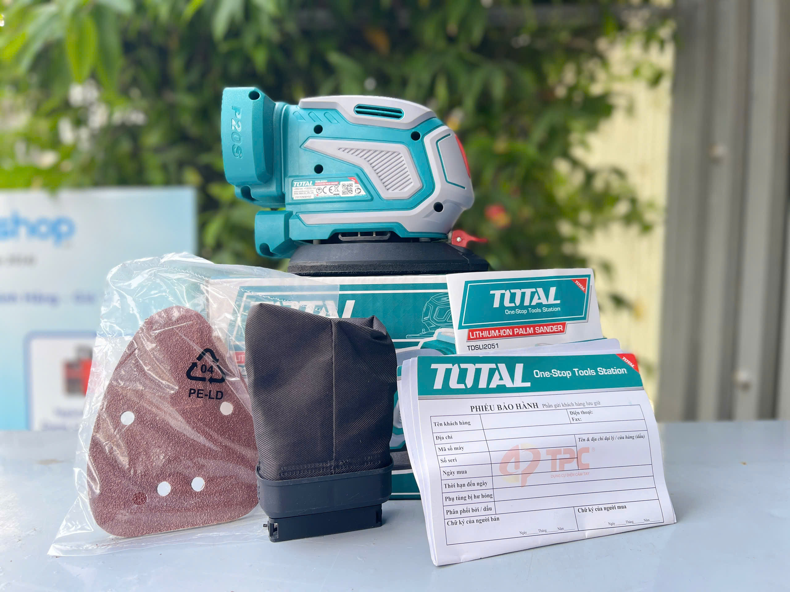 Máy chà nhám dùng pin 125mm Total TDSLI2051 20V