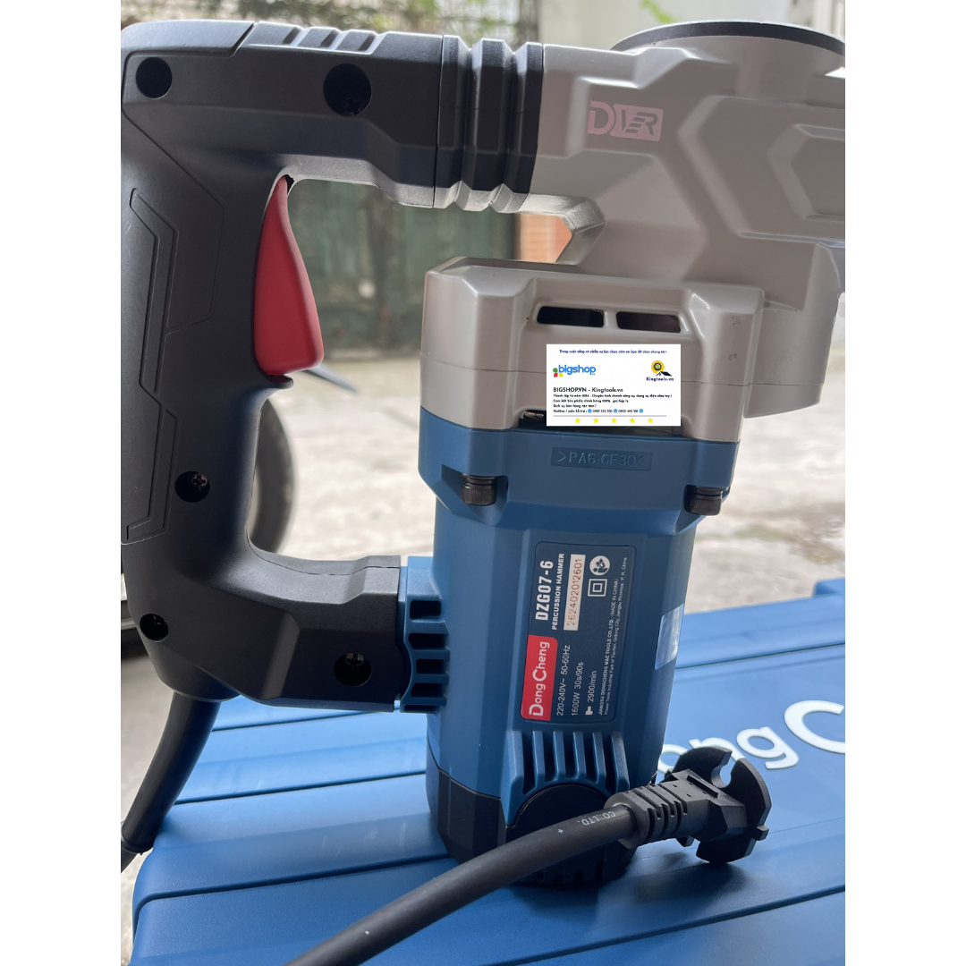 Máy đục bê tông DONGCHENG DZG07-6 (CS 1600W, Mũi 17 ly)