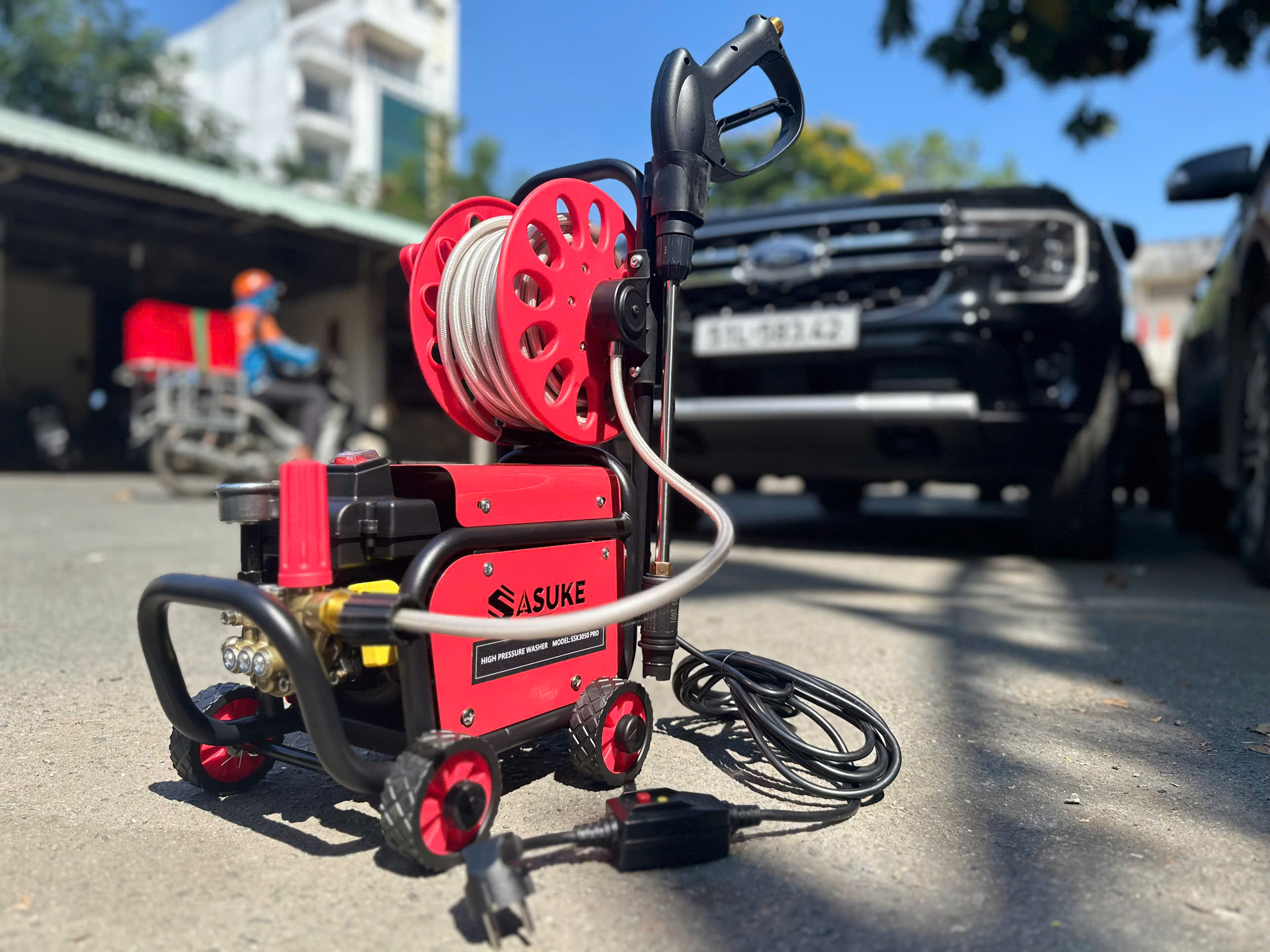 Máy xịt rửa xe cao cấp 3050W Sasuke SSK3050PRO (Có chỉnh áp)