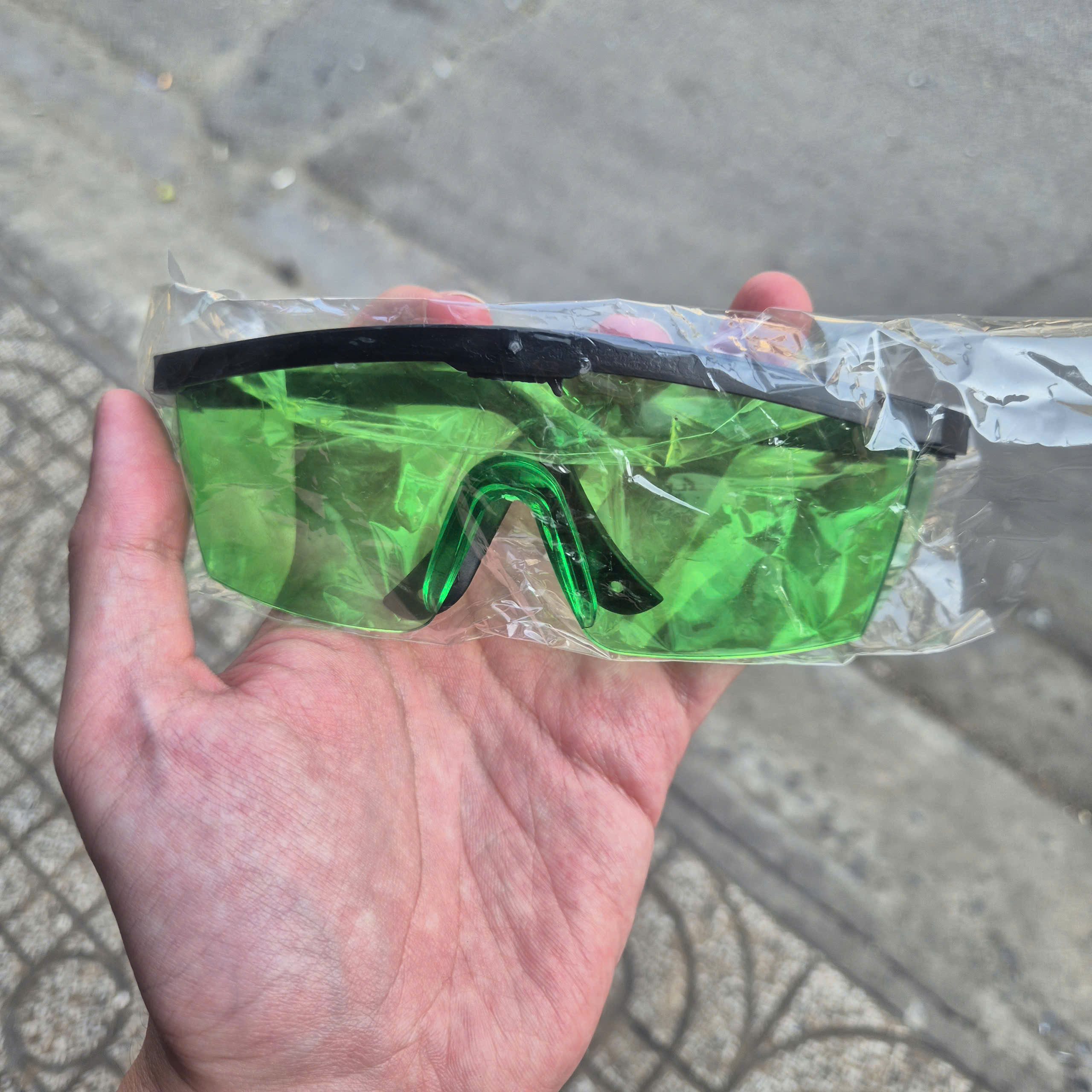 Máy laser cân bằng 5 tia xanh Yamasu YMS-155G2