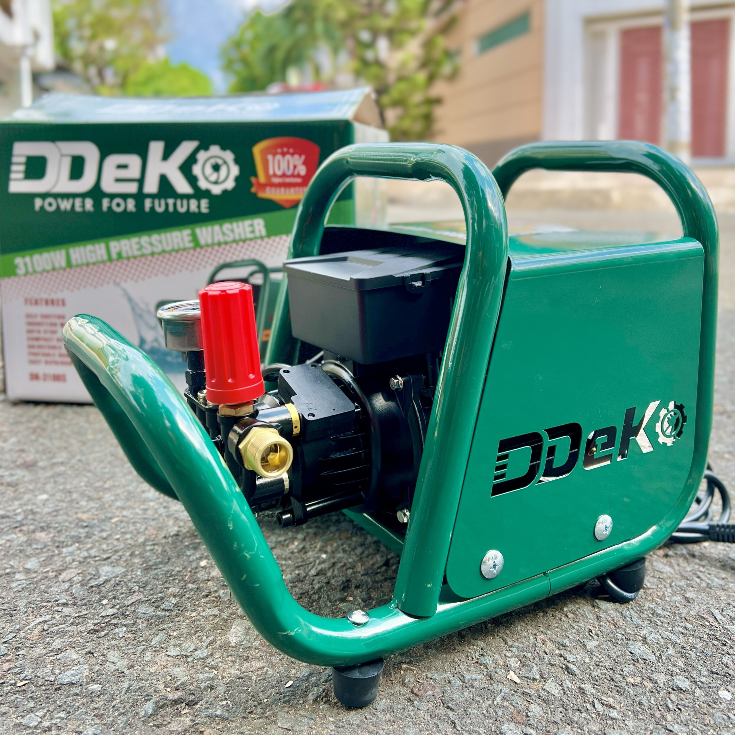 Máy rửa xe DEKO có chỉnh áp DK-3100S 