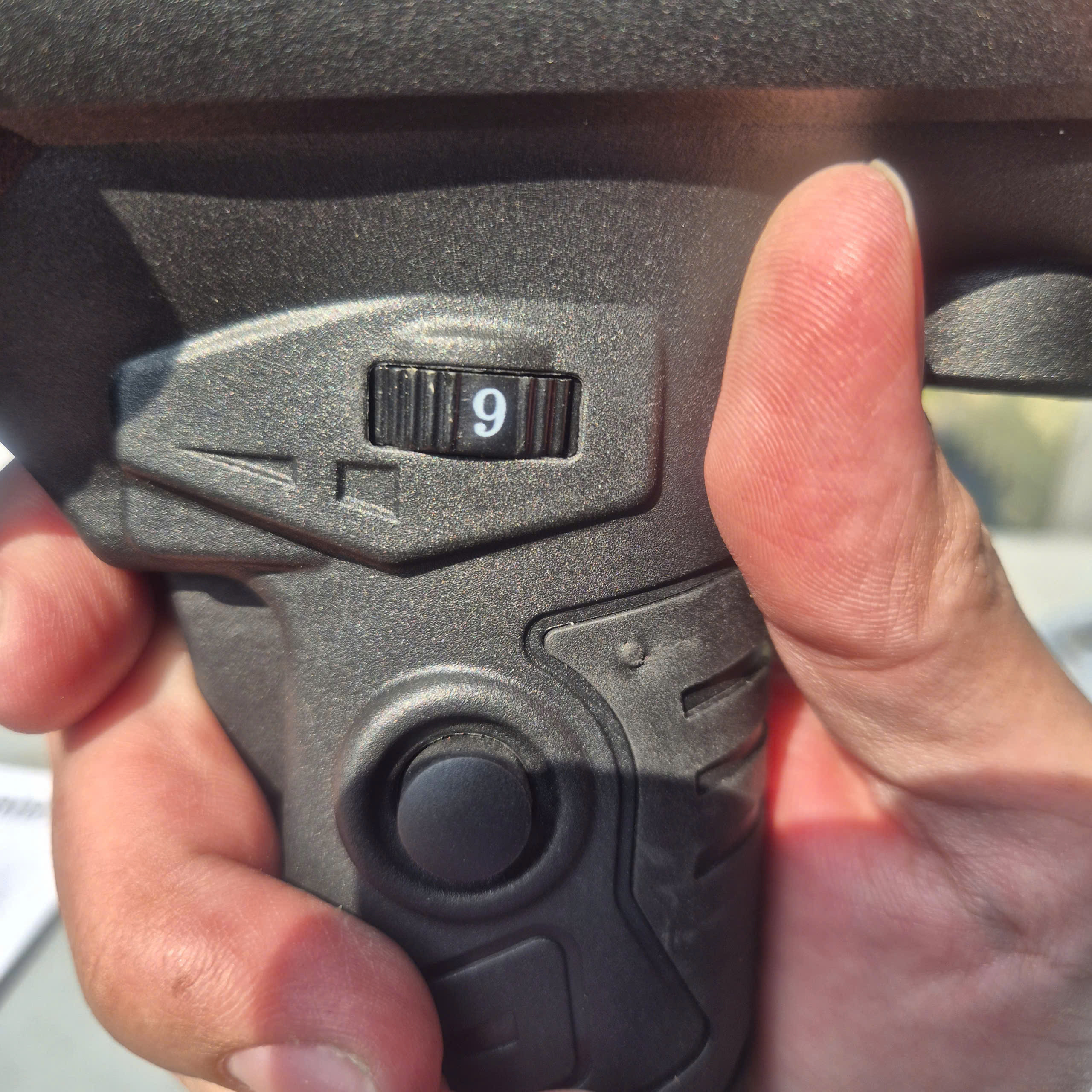 Máy chà tường Hukan G2-MTT181 ( LED và Chỉnh Tốc )