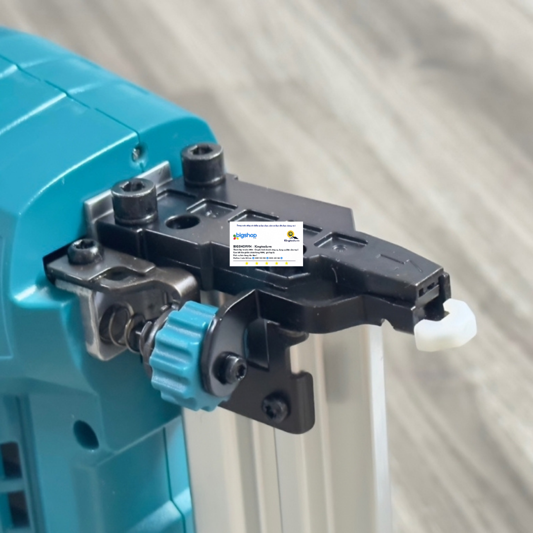Máy bắn đinh thẳng 35mm dùng pin 20V TOTAL TCBNLI2008 (1 pin 2.0Ah và 1 sạc)
